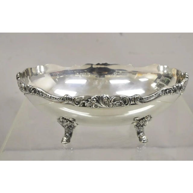 Victorian Vintage Wallace 214 Victorian Style Silver Plated Oval Footed Fruit Bowl For Sale - Image 3 of 11