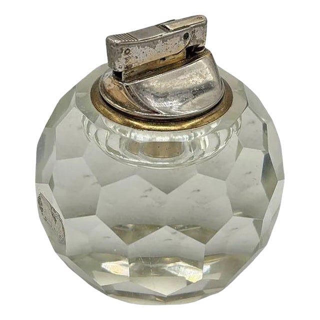 1960s Hollywood Regency Hand Cut Multi Faceted Crystal Table Lighter For Sale