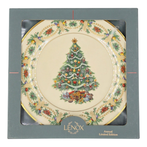 Lenox 1998 Numbered Christmas Trees Around the World Plate With Original Box