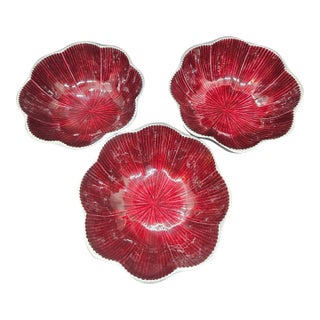 1980s Art Deco Julia Knight-Esque Peony Petite Bowls Pomegranate Red Aluminum Hand Crafted India - Set of Three For Sale