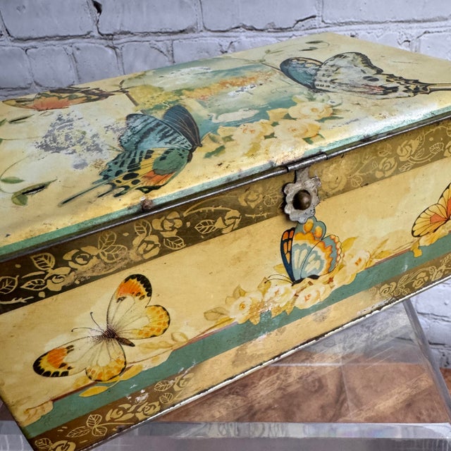 Metal Circa 1920s Antique Art Style Tin With Butterflies For Sale - Image 7 of 12