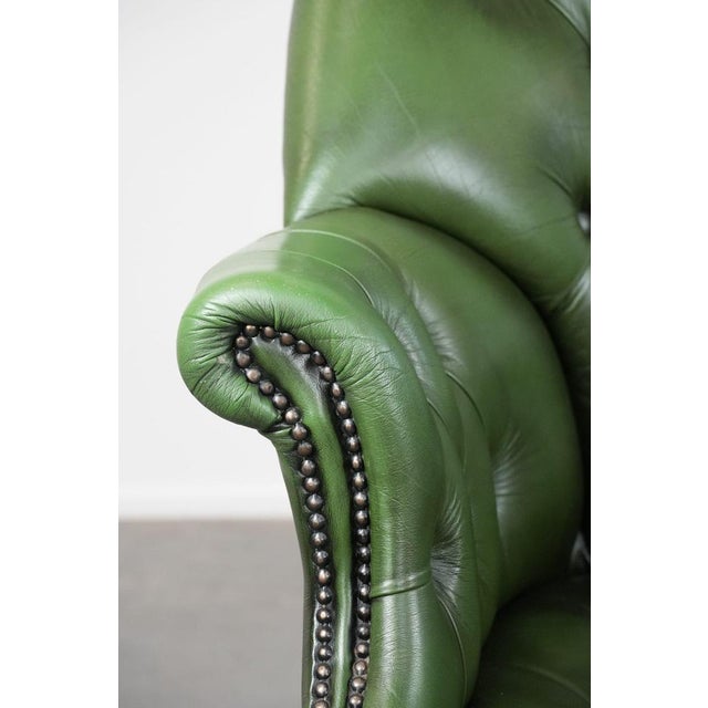 Large English Style Chesterfield Office Chair in Green Cowhide Leather For Sale - Image 10 of 18