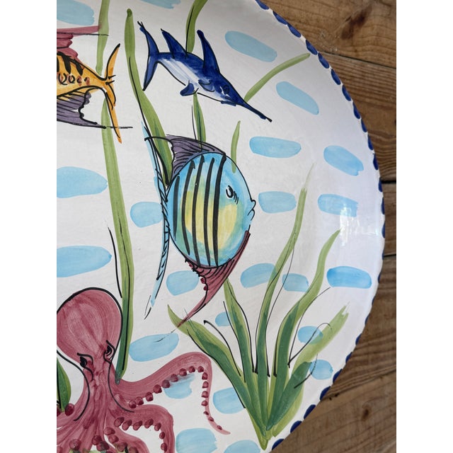 Off-white Vietri Al Mare Italian Hand-Painted Coastal Sea Life Majolica Oval Wall Platter For Sale - Image 8 of 12