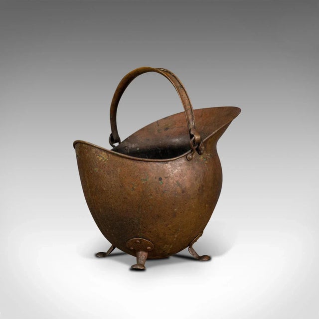 Late 19th Century 1880 Antique English Copper Helmet Scuttle For Sale - Image 5 of 13