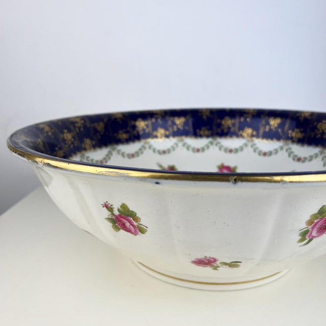 Ceramic Antique Victorian Large Mintons Wash Basin with Floral Garland Motif from Staffordshire Pottery, 1890s For Sale - Image 7 of 11