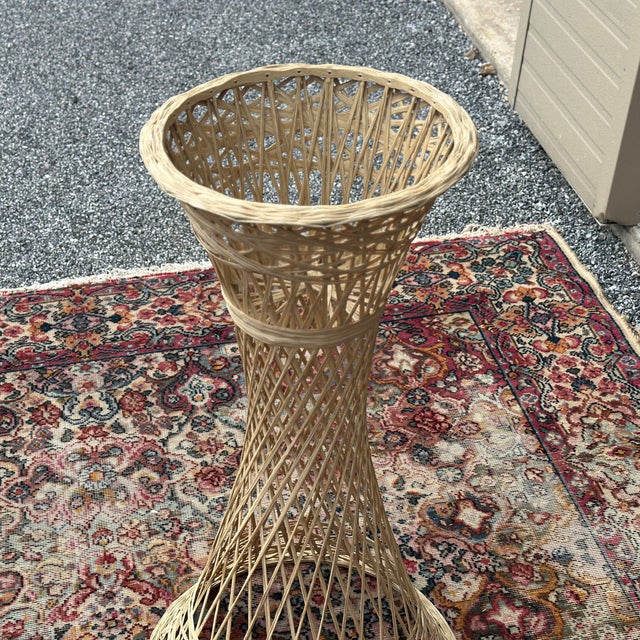 Russell Woodard Spun Fiberglass Planter Plant Stand Pedestal For Sale - Image 9 of 9