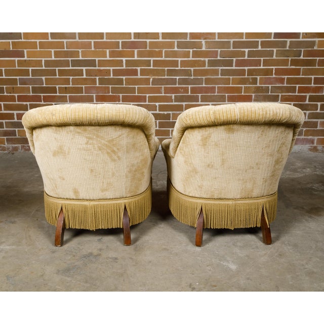Wood Pair of French 1920s Fauteuils Crapaud with Cream Upholstery, on Casters For Sale - Image 7 of 12