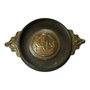 1880 Egyptian Revival Figural Relief Bronze Tazza