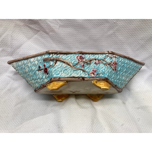 Chinoiserie Antique Late 19th Century English Joseph Holdcraft Majolica Dogwood Basket For Sale - Image 3 of 9