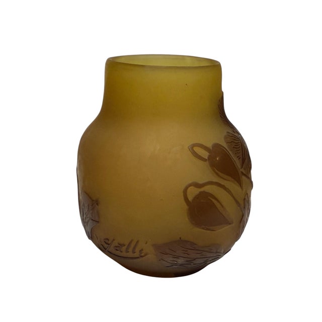 1900 - 1909 Antique Gallé Art Nouveau Cameo Glass Vase For Sale - Image 5 of 6