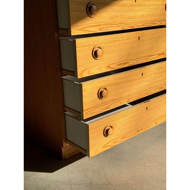 Pinewood Chest of Drawers For Sale - Image 8 of 14