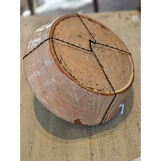 Rustic European Mid 19th Century Spanish Ceramic Fajalauza Bowl From Granada For Sale - Image 3 of 7