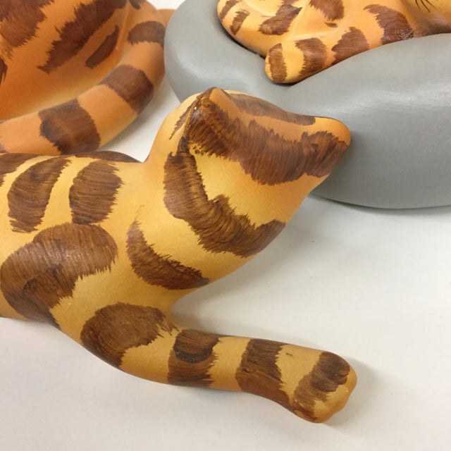 1980s Devon Ceramics England Tiger Cat Family For Sale - Image 5 of 11