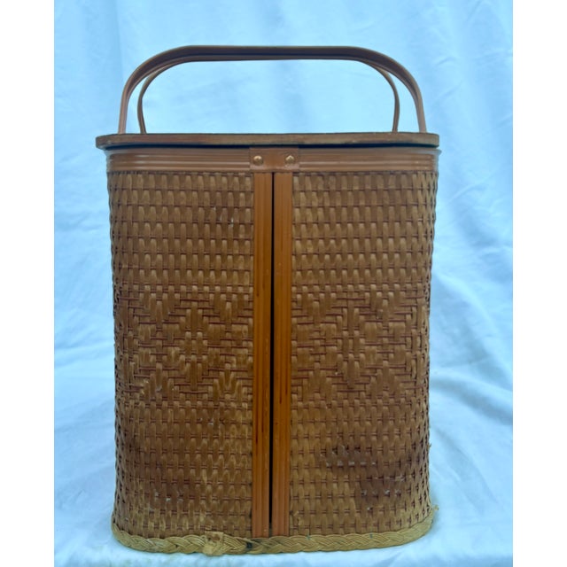 1960's Redmond Woven Rattan PicNic Basket With Dinnerware-13 Pieces For Sale - Image 12 of 15