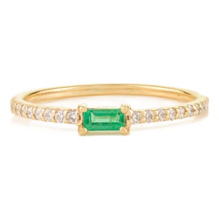 Baguette Cut Emerald and Diamond Stacking Ring Size 7 For Sale