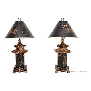 Antique Chinoiserie Oriental Lacquered Table Lamps, 1970s, Set of 2 For Sale