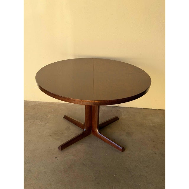 Vintage Danish Mid-Century Round Oak Dining Table — Sculptural Pedestal Base 1960s For Sale - Image 4 of 10