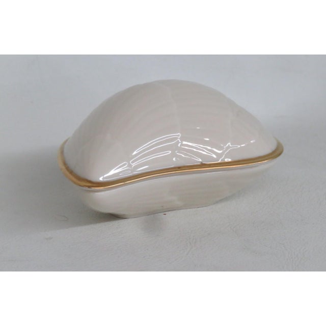 Coastal Lenox China Seashell Trinket Dish Lidded Porcelain Box With 24k Gold Trim 4917b For Sale - Image 3 of 16