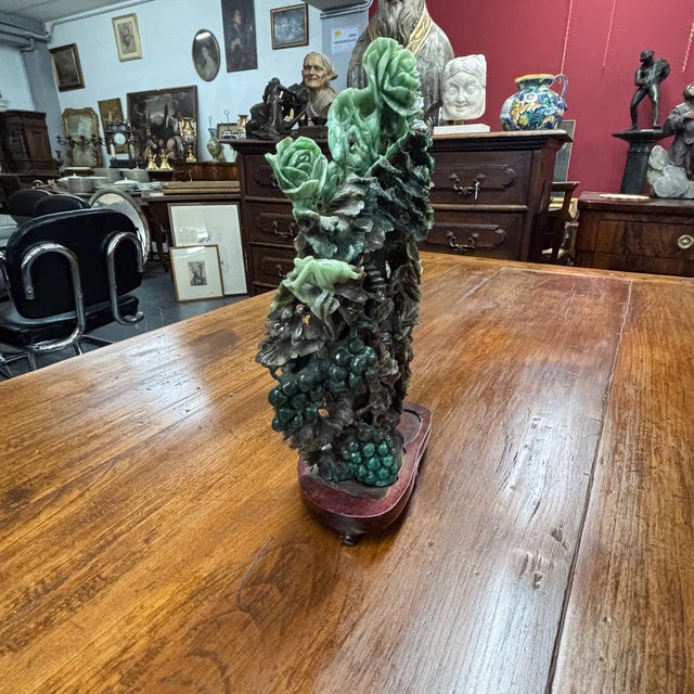 20th Century Chinese Art Jade Vase Sculpture, 1900 For Sale - Image 10 of 12