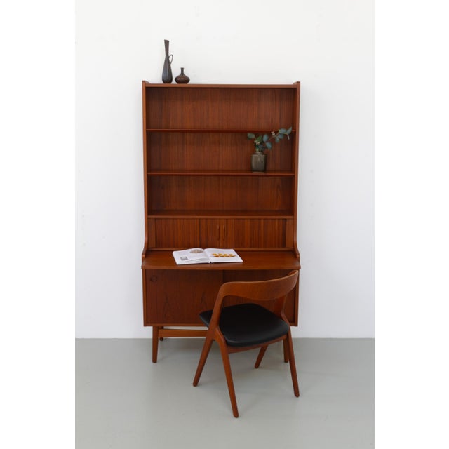 Danish Mid-Century Modern Teak Bookcase by Johannes Sorth for Nexø, 1960s For Sale - Image 17 of 18
