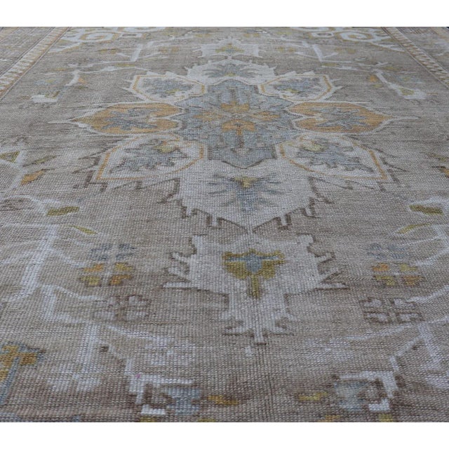 Mid 20th Century Vintage Hand Knotted Turkish Oushak Kars in Earthy Tones and Yellow Colors For Sale - Image 4 of 12