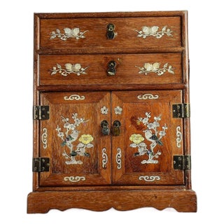 Vintage Chinese Huali Rosewood Vanity Cabinet | Mother-of-Pearl Inlaid Jewelry Chest For Sale