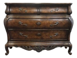 Example of Dressers and Chests of Drawers in Kansas City