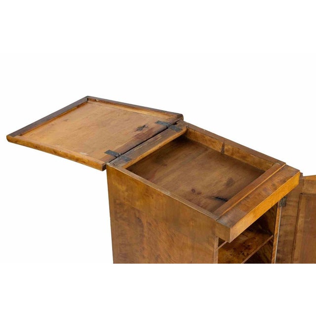 French Empire Style Walnut Night Tables, Late 19th Century, Set of 2 For Sale - Image 4 of 9