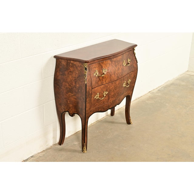French Provincial Italian Louis XV Burled Walnut Bombay Commode With Mounted Gilt Bronze Ormolu | Circa 1960s For Sale - Image 3 of 17