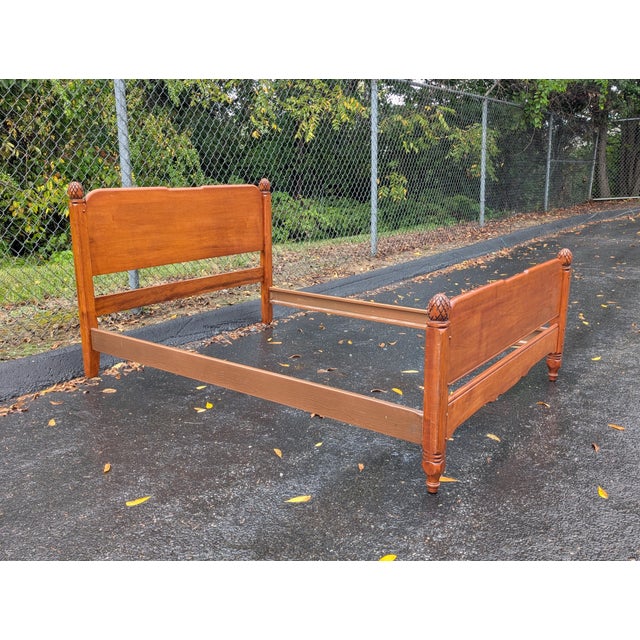 Vintage Cushman Style Colonial Maple Full-Size Bedframe For Sale - Image 4 of 10