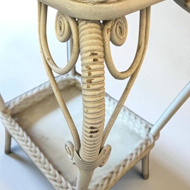 1940s Vintage 1940s Wicker 2-Tier Plant Stand / Sewing Basket – Victorian Coastal Cottage For Sale - Image 5 of 5