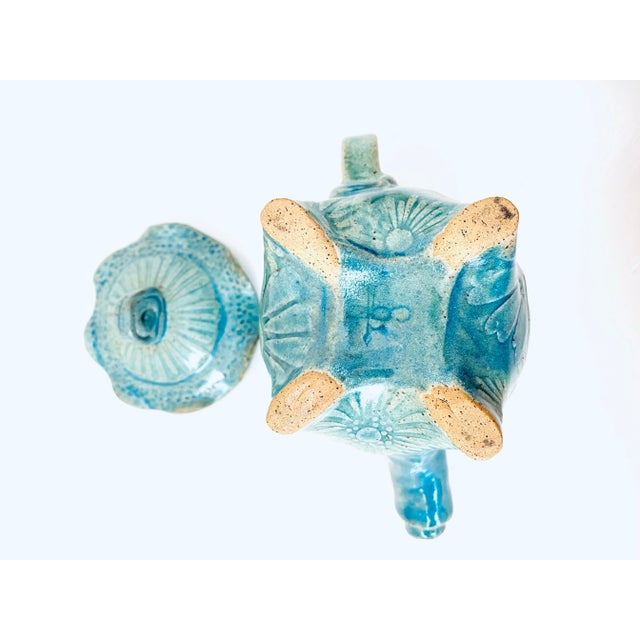 Cerulean Vintage Signed Ceramic Daisy Teapot For Sale - Image 8 of 9