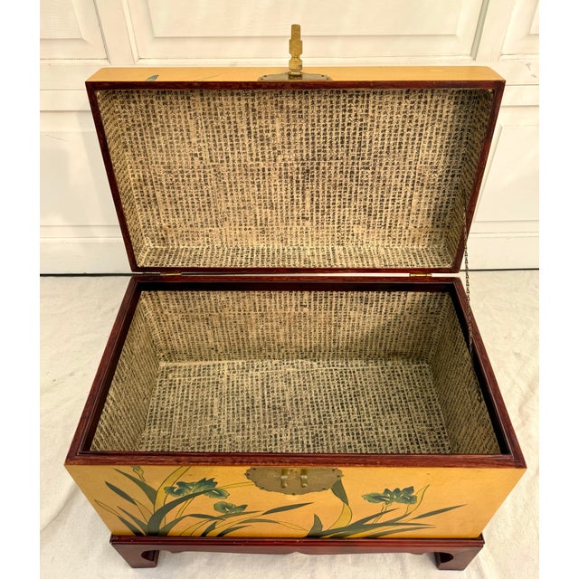 Yellow Japanese Lacquered Chest Trunk on Stand With Floral and Butterfly Motifs For Sale - Image 8 of 12