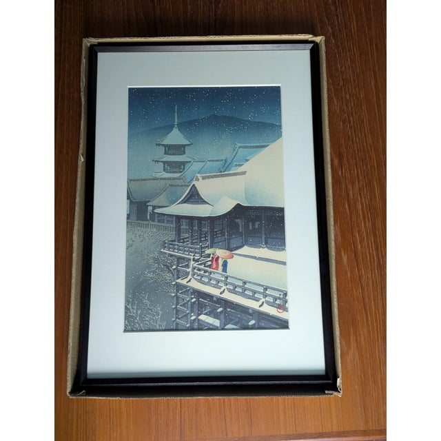 Vintage Japanese Kawase Hasui Woodblock Print: Spring Snow at Kiyomizu, Kyoto For Sale - Image 10 of 12