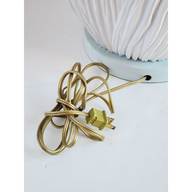 Vintage Palm Beach Style Ribbon & Bow Motif Plaster Table Lamp For Sale - Image 15 of 15