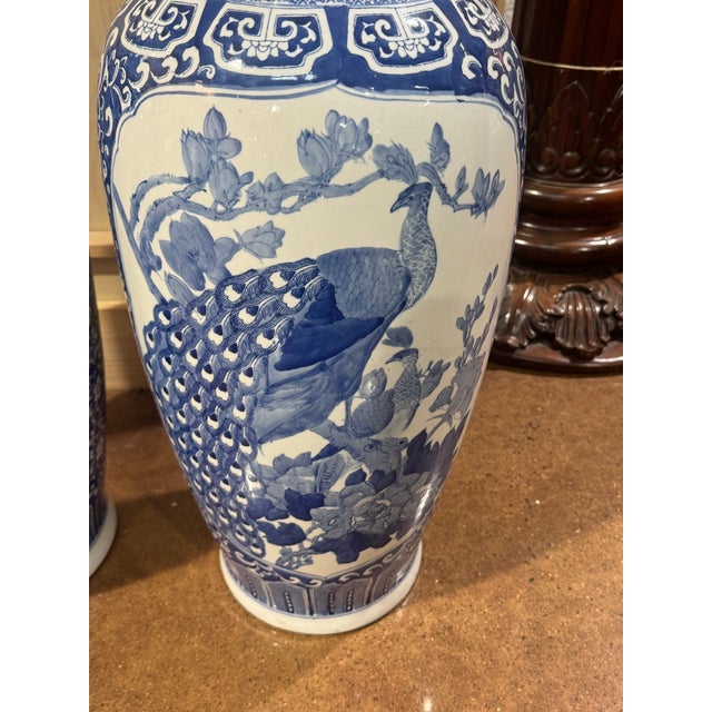 Pair of Vintage Blue & White Ceramic Vases For Sale In New York - Image 6 of 7