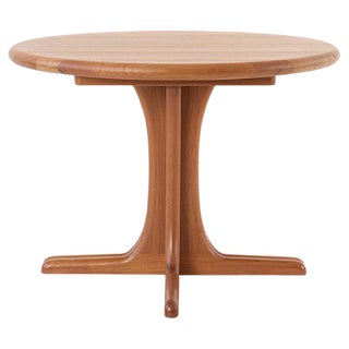 Scandinavian Teak Dining Table from Dyrlund, 1970s For Sale