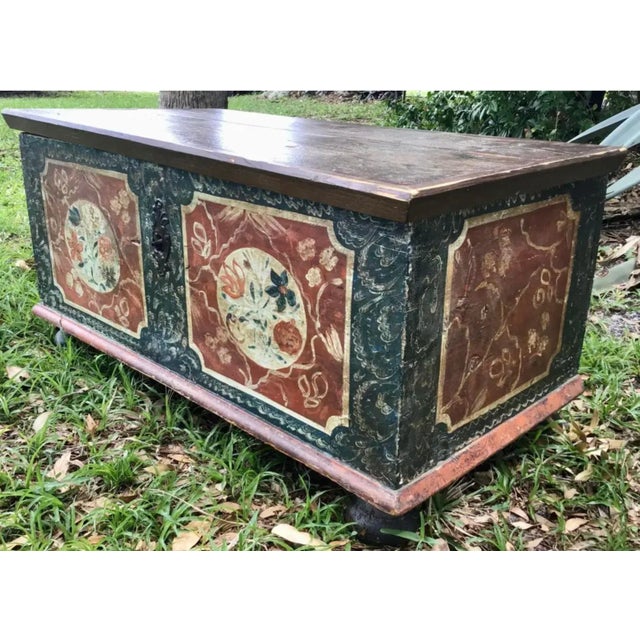 19th Century Painted Pine European Blanket Chest For Sale In Tampa - Image 6 of 13