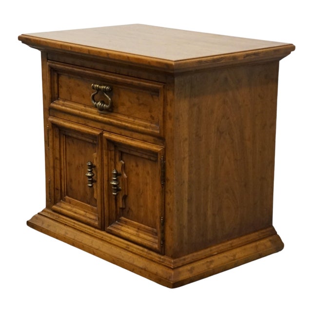 DREXEL HERITAGE Velero Collection Italian Neoclassical 26" Cabinet Nightstand 402-620-1 24" High 26" Wide 18" Deep We...