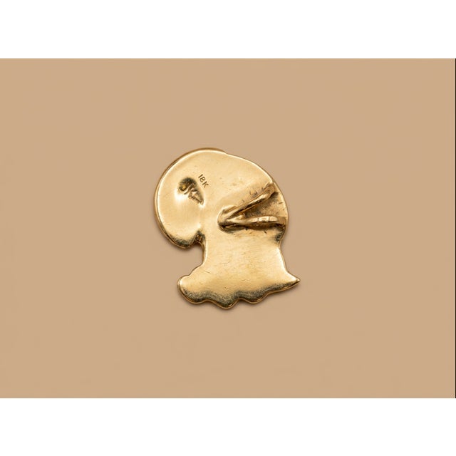 Mid-Century 14k Curled Sleeping Cat Pendant For Sale In Seattle - Image 6 of 7