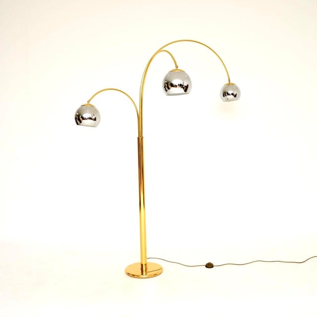 Vintage Italian Arc Floor Lamp in Brass and Chrome, 1970s For Sale - Image 4 of 9
