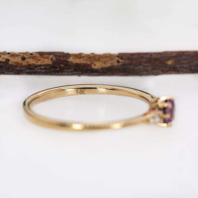 Ceylon Purple Sapphire and Natural Diamonds Ring in Solid 14k Gold - Round 4mm, Size 6.75 For Sale - Image 12 of 12