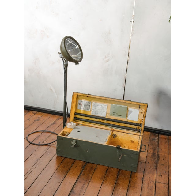 Vintage Swiss Army Field Lamp in Wooden Crate, 1950s For Sale - Image 12 of 18