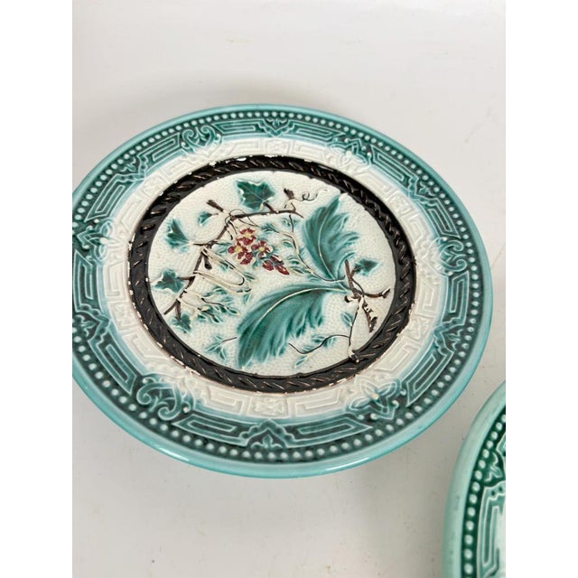 Brown Majolica Plates, France, 19th Century, Set of 5 For Sale - Image 8 of 14
