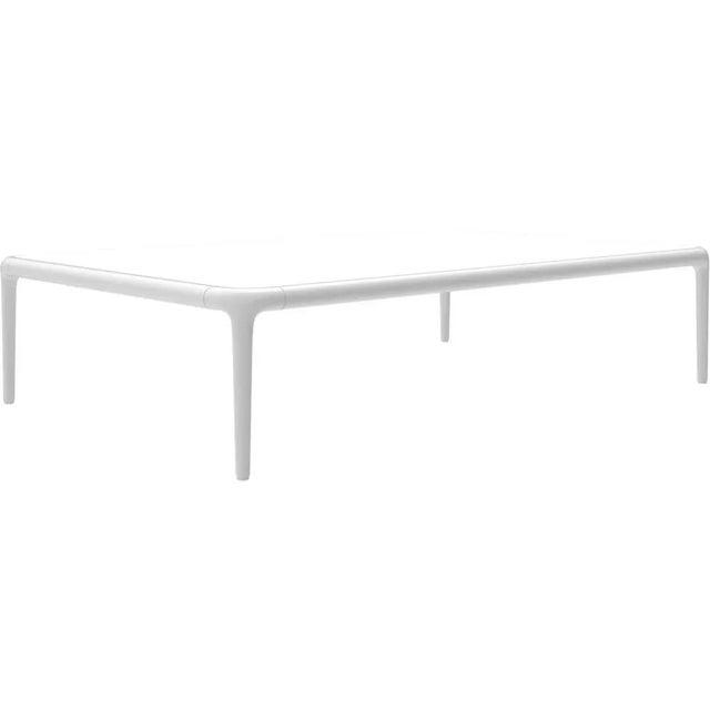 Xaloc white coffee table 120 with glass top by mowee dimensions: d120 x w80 x h28 cm materials: aluminum, tinted tempered...