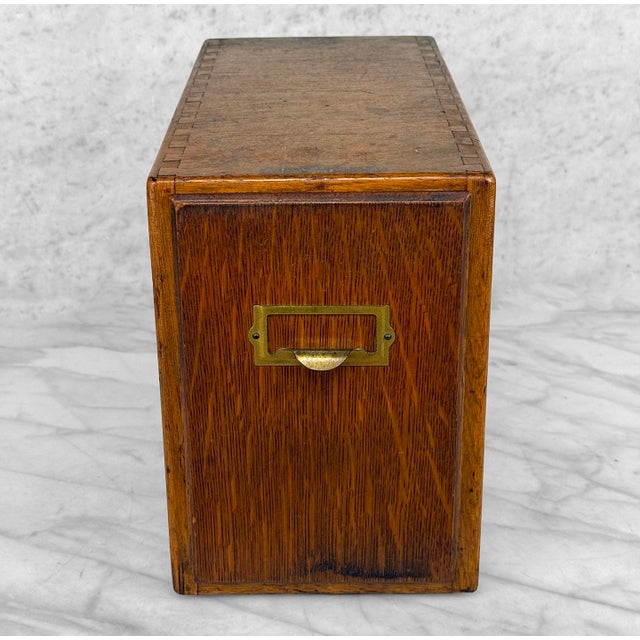 1910s Antique Quartersawn Oak Library File Card Catalog Cabinet by Shaw-Walker For Sale - Image 5 of 11