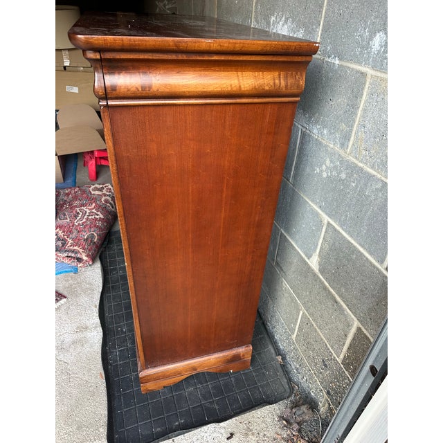 Traditional Lexington Furniture Chez Michelle Collection Chest of Drawers For Sale - Image 3 of 8