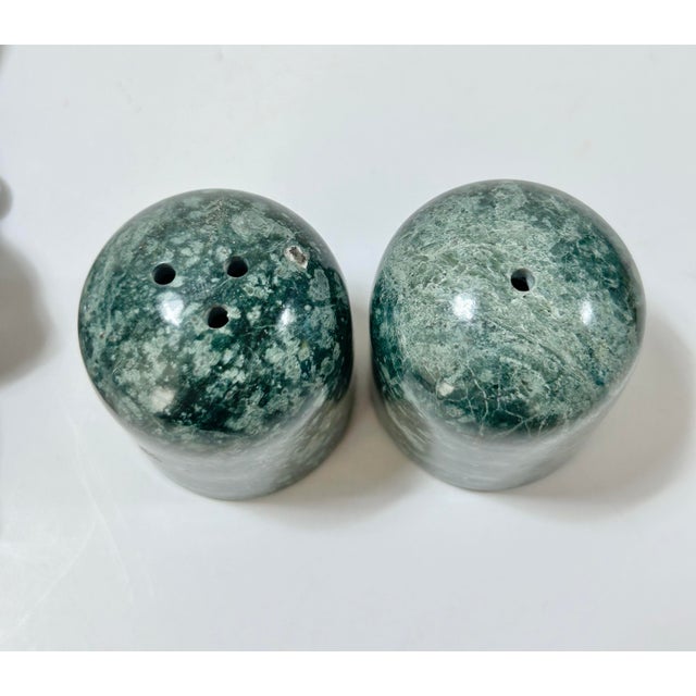 Metal Vintage Rabbit Salt & Pepper Shakers With Green Marble – Arthur Court - 3pcs For Sale - Image 7 of 11