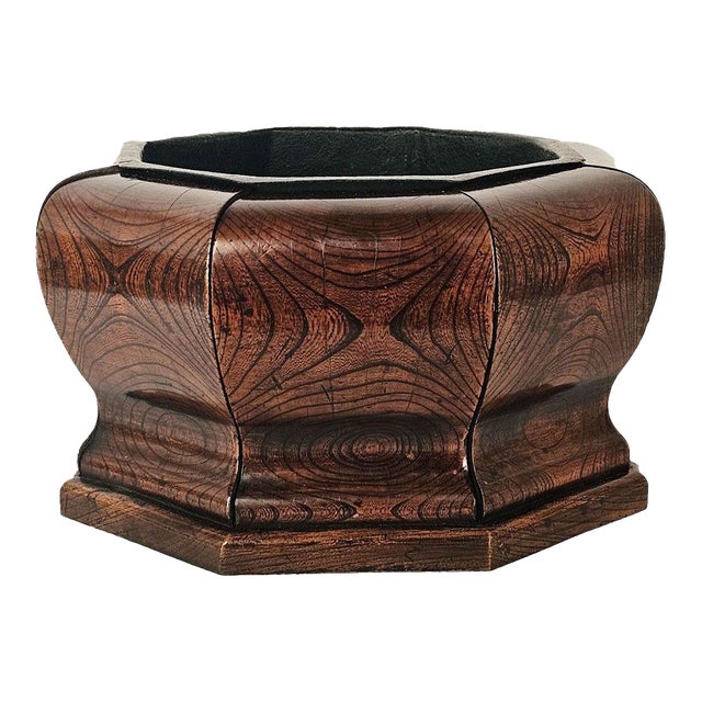 Keyaki Wood Japanese Hibachi, Edo Period Circa 1820 For Sale