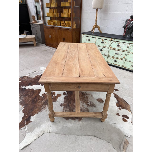 19th Century Country Table in Cherry Wood For Sale - Image 4 of 12